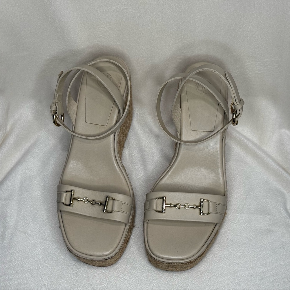 Massimo Dutti Cream Women's Heeled Sandal